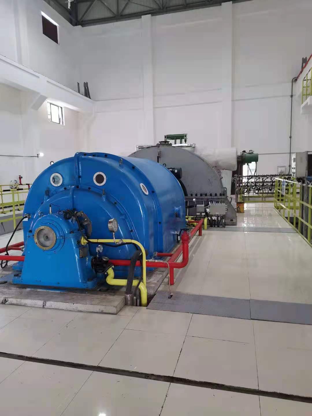 印尼任抹红狮水泥余热发电于7.211:36并网一次成功(图1)